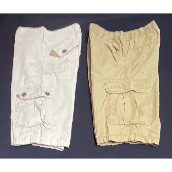 **BACK TO SCHOOL** Bundle of 2 Pair of Boys Shorts - Size 14 - Picture 1 of 7